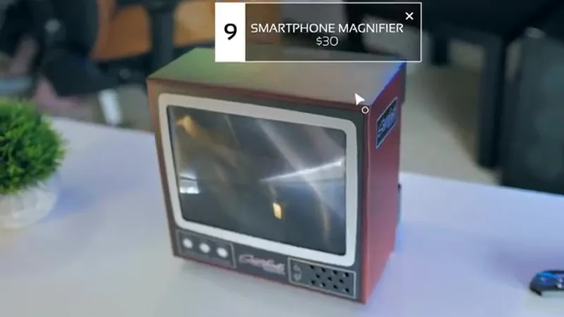 Smartphone Magnifier