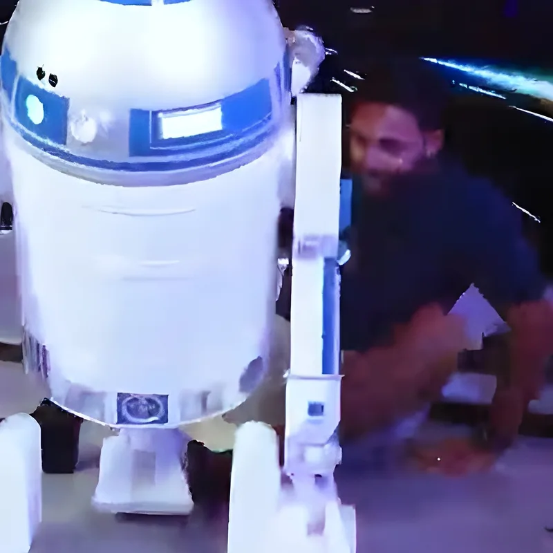 Blight Studios Life-Size R2-D2