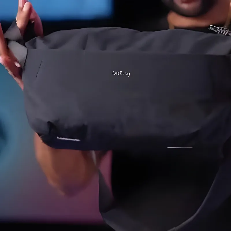 Bellroy Camera Sling
