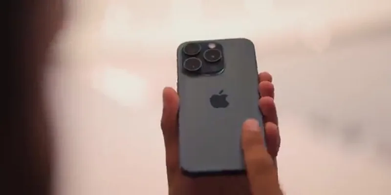 Apple iPhone 15 Plus
