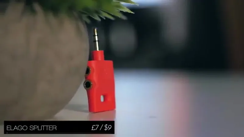 Elago Headphone Splitter
