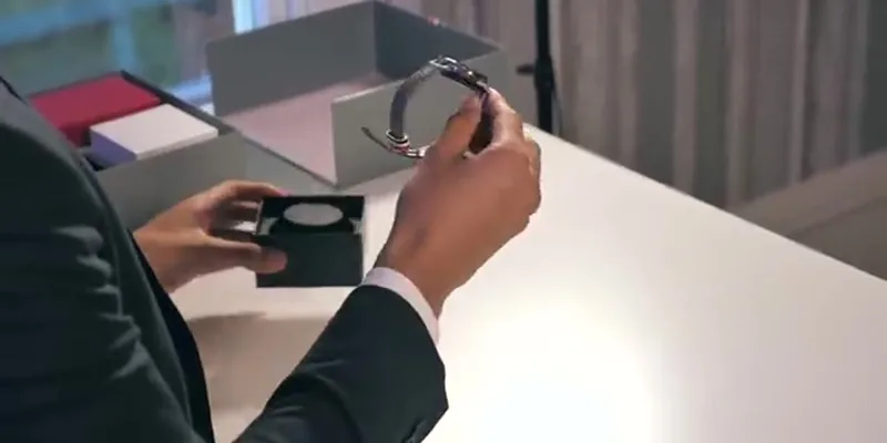 Samsung Galaxy Watch Active2 Thom Browne Edition