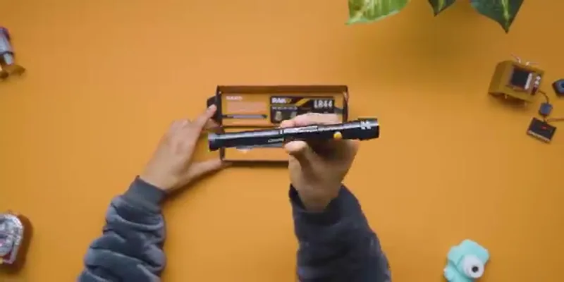 Telescopic Magnetic Torch