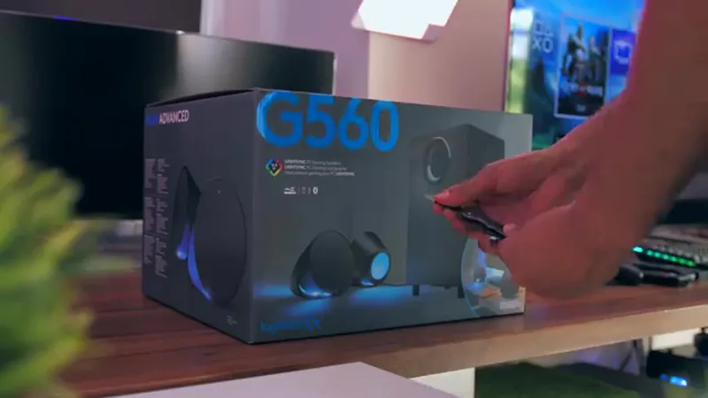 Logitech G560