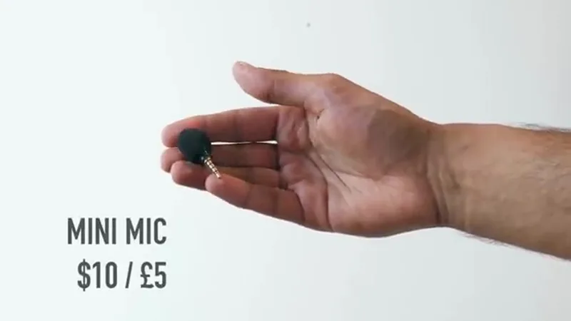 Plug-in Smartphone Microphone