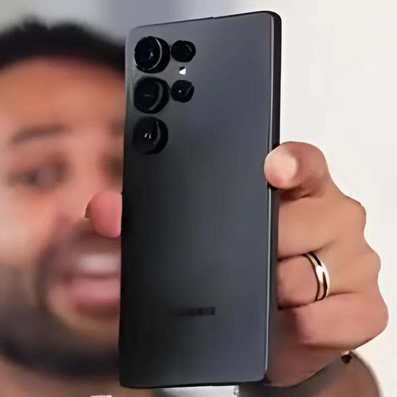 Fake Samsung Galaxy S25 Ultra