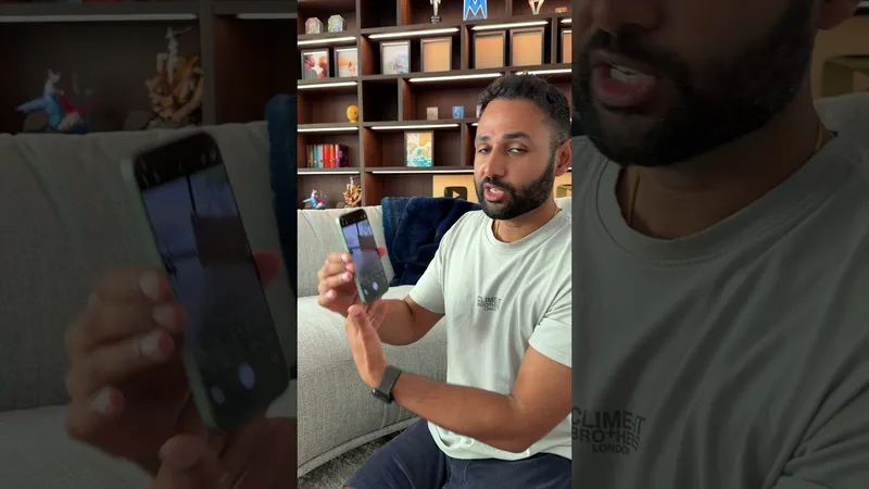 Xiaomi's Dual Screen Phone is Wild